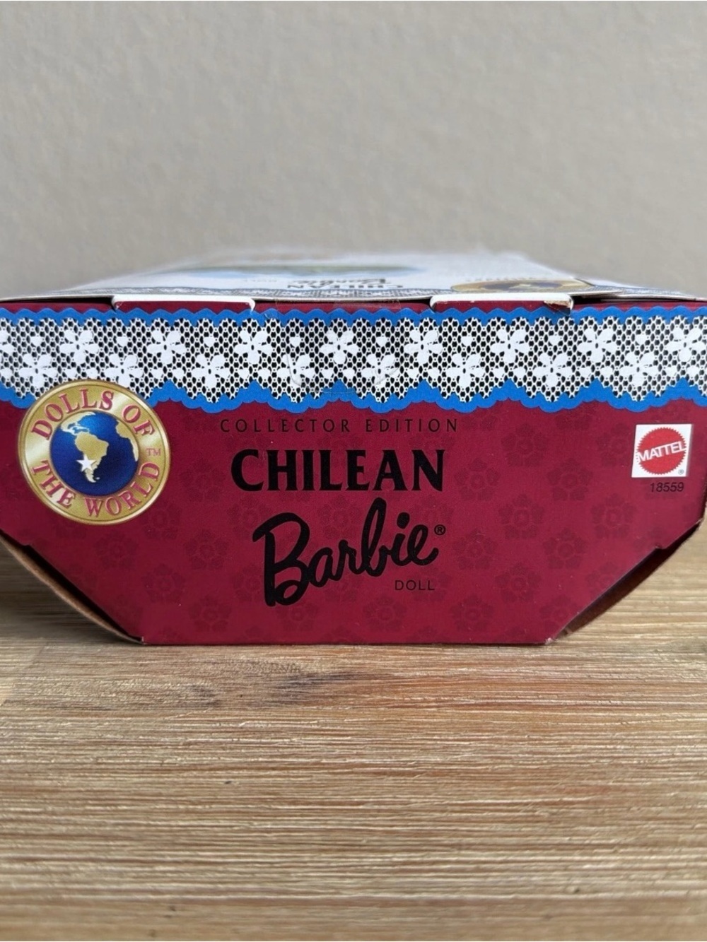 Vintage Chilean Barbie Dolls of the World Collector Edition Mattel 1998 NRFB - Picture 7 of 8